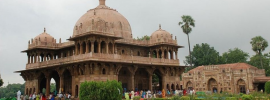 Top 5 places to visit in Uttar Pradesh
